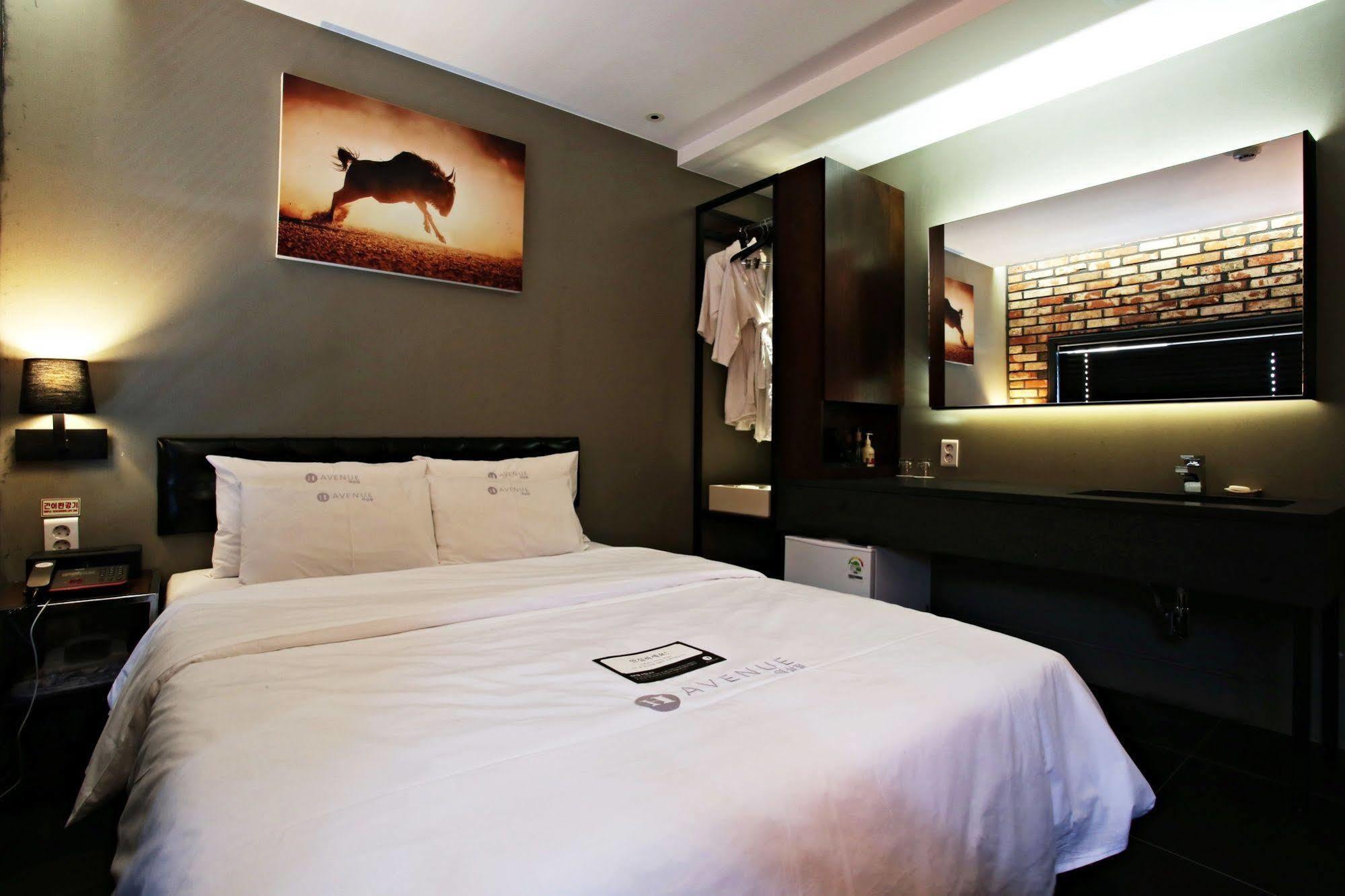 H Avenue Hotel Gangnam Yeoksam Seul Esterno foto